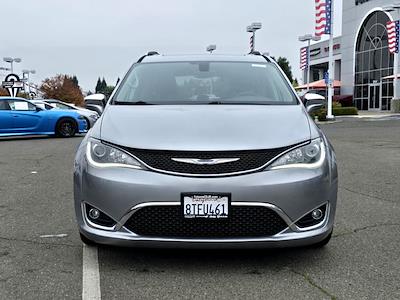 2018 Chrysler Pacifica FWD Minivan for sale #1SP0668 - photo 2