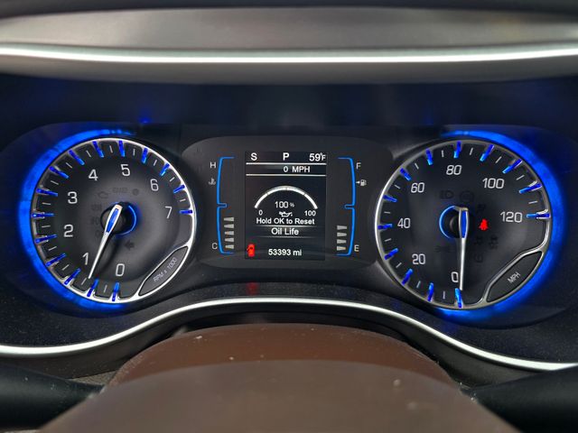 Used 2017 Chrysler Pacifica - photo 15