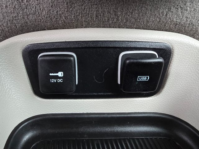 Used 2017 Chrysler Pacifica - photo 22