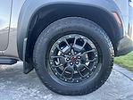 2022 Nissan Frontier Crew Cab 4WD Pickup for sale #MF1070A - photo 11