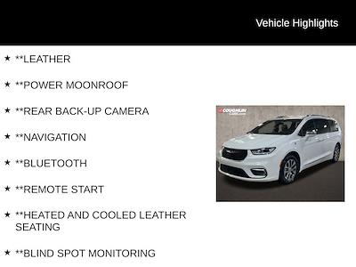 Used 2024 Chrysler Pacifica Pinnacle Minivan for sale #MF1173B - photo 2