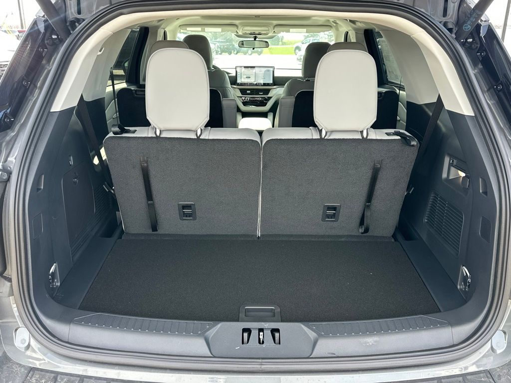 New 2026 Ford Explorer - photo 11