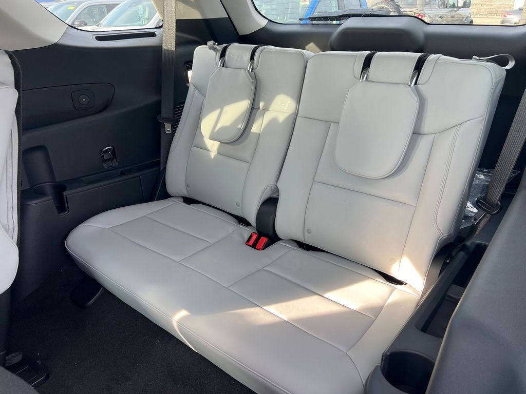 New 2026 Ford Explorer - photo 35