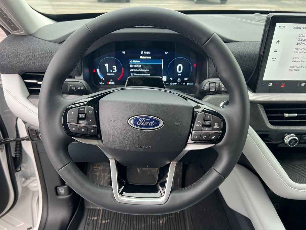 New 2026 Ford Explorer - photo 16