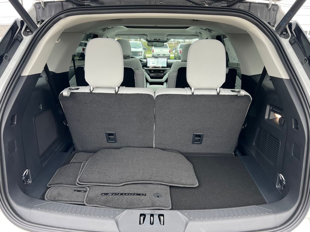 New 2026 Ford Explorer - photo 25
