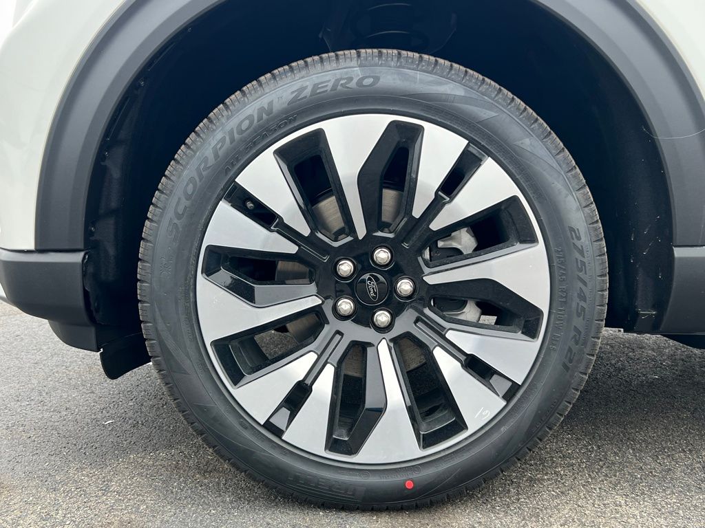 New 2026 Ford Explorer - photo 29