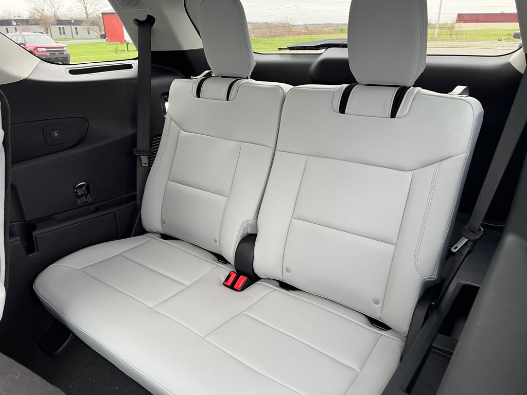 New 2026 Ford Explorer - photo 35