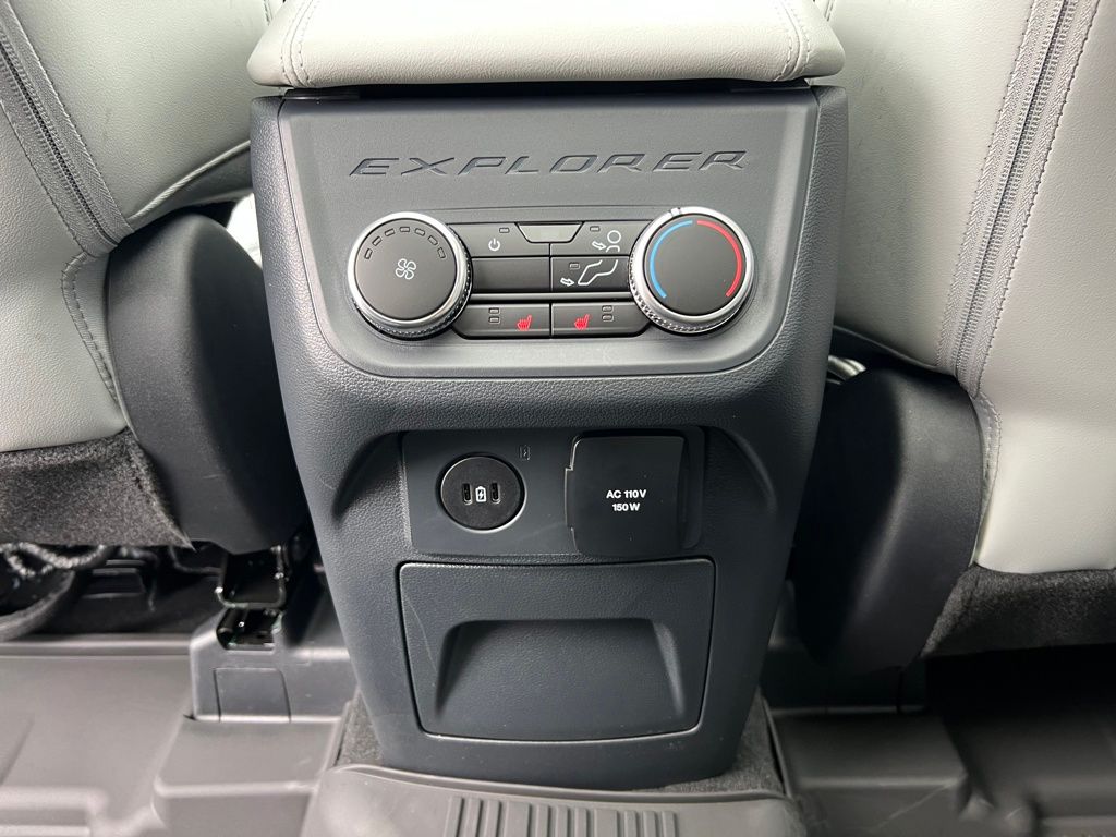 New 2026 Ford Explorer - photo 43