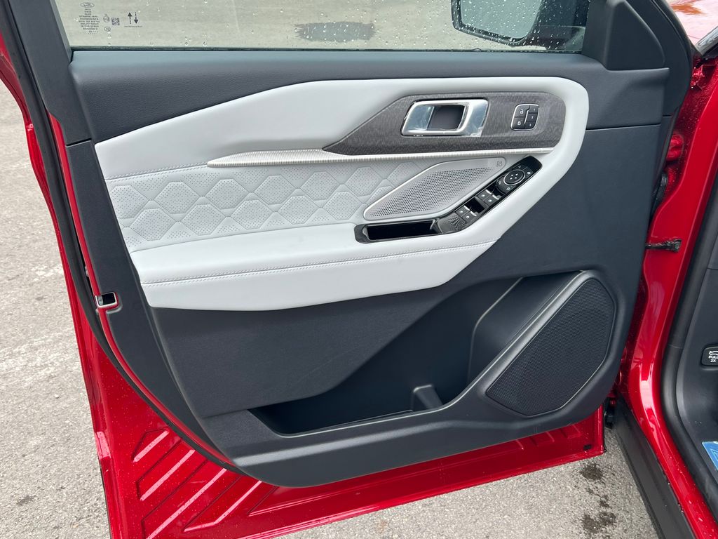 New 2026 Ford Explorer - photo 12