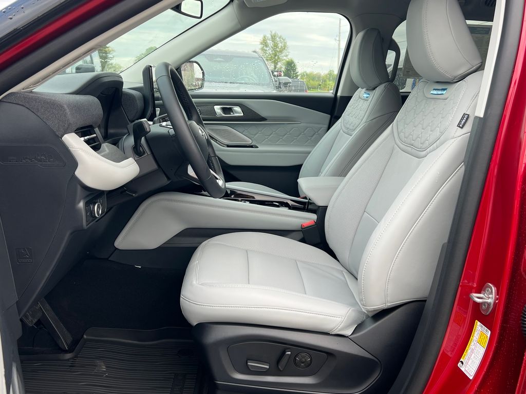 New 2026 Ford Explorer - photo 11