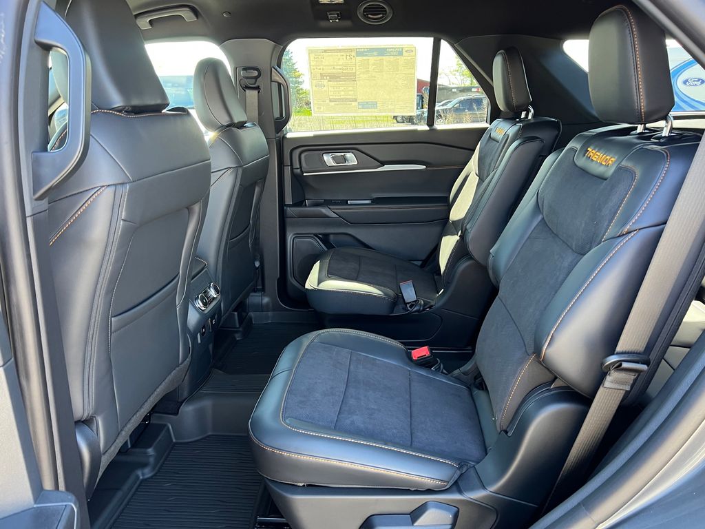 New 2026 Ford Explorer - photo 26