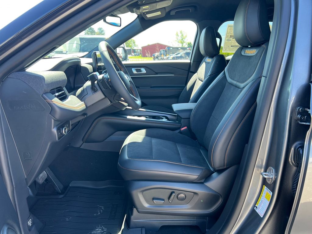 New 2026 Ford Explorer - photo 11