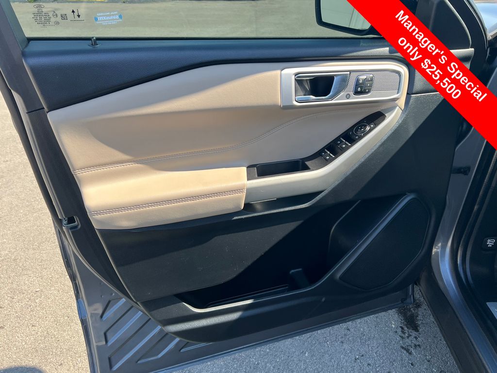 Used 2022 Ford Explorer - photo 12