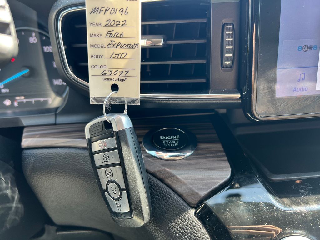 Used 2022 Ford Explorer - photo 31