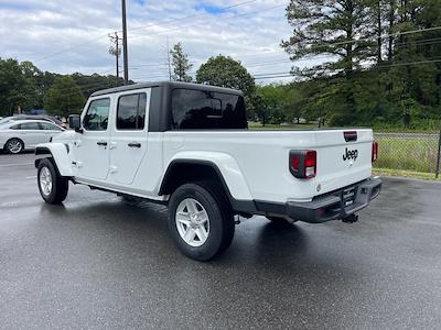 2023 Jeep Gladiator Crew Cab 4x4 Pickup for sale #PJ1488ADR - photo 2