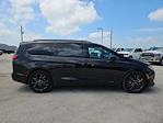 2018 Chrysler Pacifica FWD Minivan for sale #GW2898B - photo 2