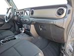 2020 Jeep Gladiator Crew Cab 4WD Pickup for sale #J250428A - photo 27