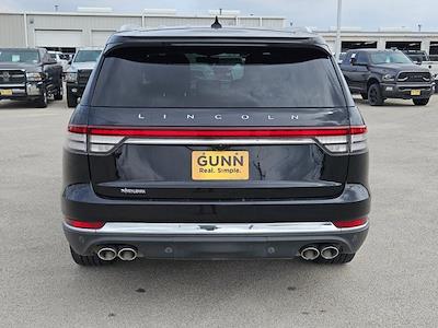 Used 2023 Lincoln Aviator - photo 1