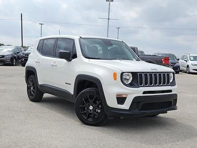 Used 2023 Jeep Renegade Latitude 4WD SUV for sale #JA10425 - photo 1