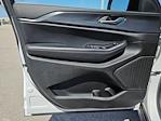 2023 Jeep Grand Cherokee 4x2 SUV for sale #JA10568 - photo 11