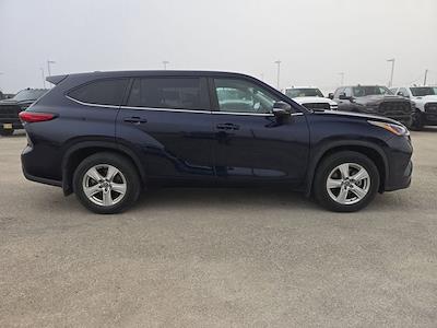 Used 2023 Toyota Highlander L for sale #JA10572A - photo 1