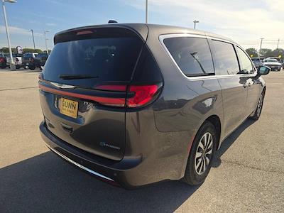 2023 Chrysler Pacifica FWD Minivan for sale #JA10646 - photo 2