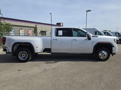 Used 2023 GMC Sierra 3500 - photo 1