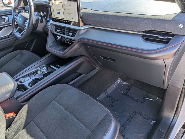Used 2025 Ford Explorer - photo 30