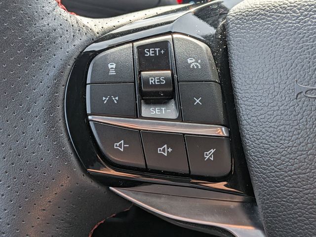 Used 2025 Ford Explorer - photo 16