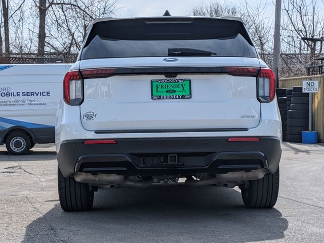 Used 2025 Ford Explorer - photo 8