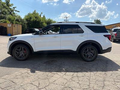 2025 Ford Explorer 4WD SUV for sale #R4729 - photo 2
