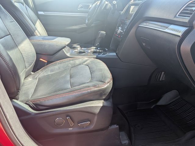 Used 2017 Ford Explorer - photo 26