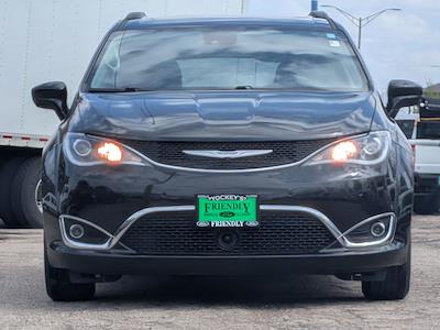 Used 2019 Chrysler Pacifica - photo 2