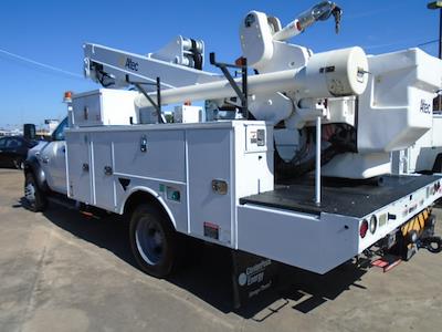 Used 2017 Ram 5500 Regular Cab Bucket Truck for sale #753856 - photo 2