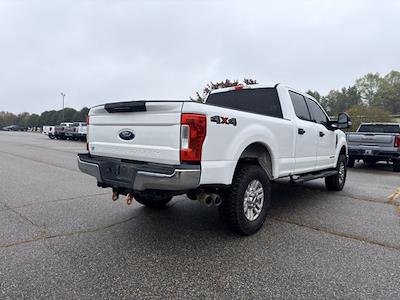 2019 Ford F-250 Crew Cab 4WD Pickup for sale #129945A - photo 2