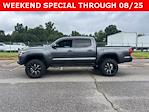 2017 Toyota Tacoma Double Cab 4x4 Pickup for sale #286500XA - photo 4