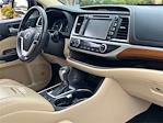 2019 Toyota Highlander 4x2 SUV for sale #292262A - photo 22