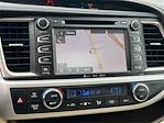 2019 Toyota Highlander 4x2 SUV for sale #292262A - photo 6