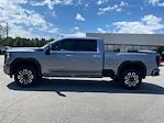 New 2025 GMC Sierra 2500 Denali Ultimate Crew Cab 4x4 Pickup for sale #358240 - photo 27