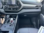2021 Toyota Highlander FWD SUV for sale #359588C - photo 16