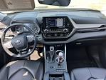 2021 Toyota Highlander FWD SUV for sale #359588C - photo 18