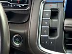 2022 GMC Yukon XL 4WD SUV for sale #393705A - photo 14