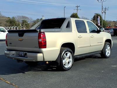 2008 Chevrolet Avalanche Crew Cab 4WD Pickup for sale #4B3629A - photo 2