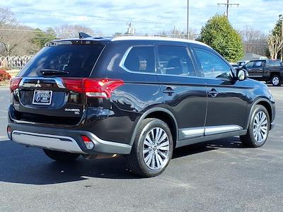 Used 2019 Mitsubishi Outlander - photo 1