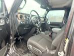 Used 2022 Jeep Gladiator Sport Crew Cab for sale #9B3605A - photo 19