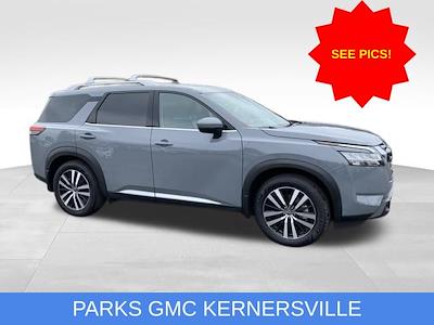2024 Nissan Pathfinder FWD SUV for sale #9B3624 - photo 1