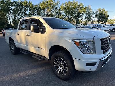 2022 Nissan Titan Crew Cab 4x4 Pickup for sale #25415A - photo 1