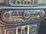Used 2021 Jeep Gladiator Overland Crew Cab 4x4 Pickup for sale #B25122B - photo 17