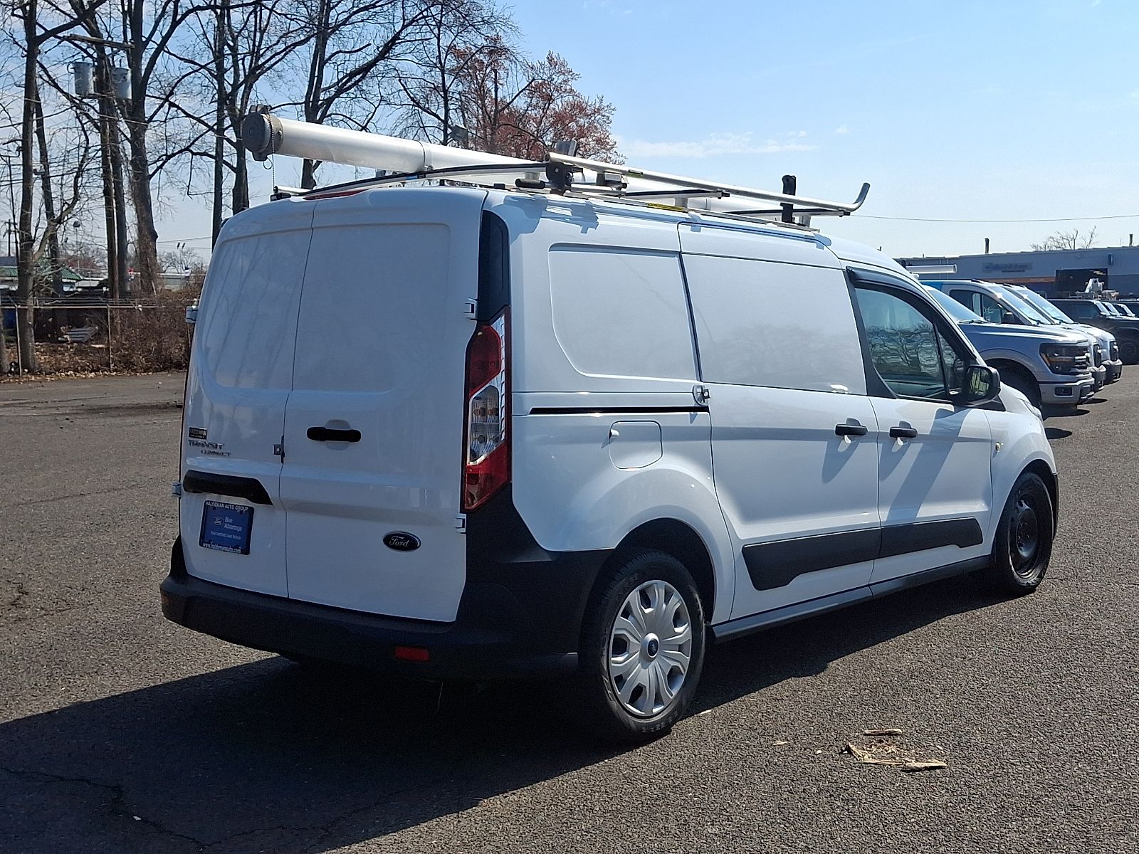 Used 2020 Ford Transit Connect - photo 2