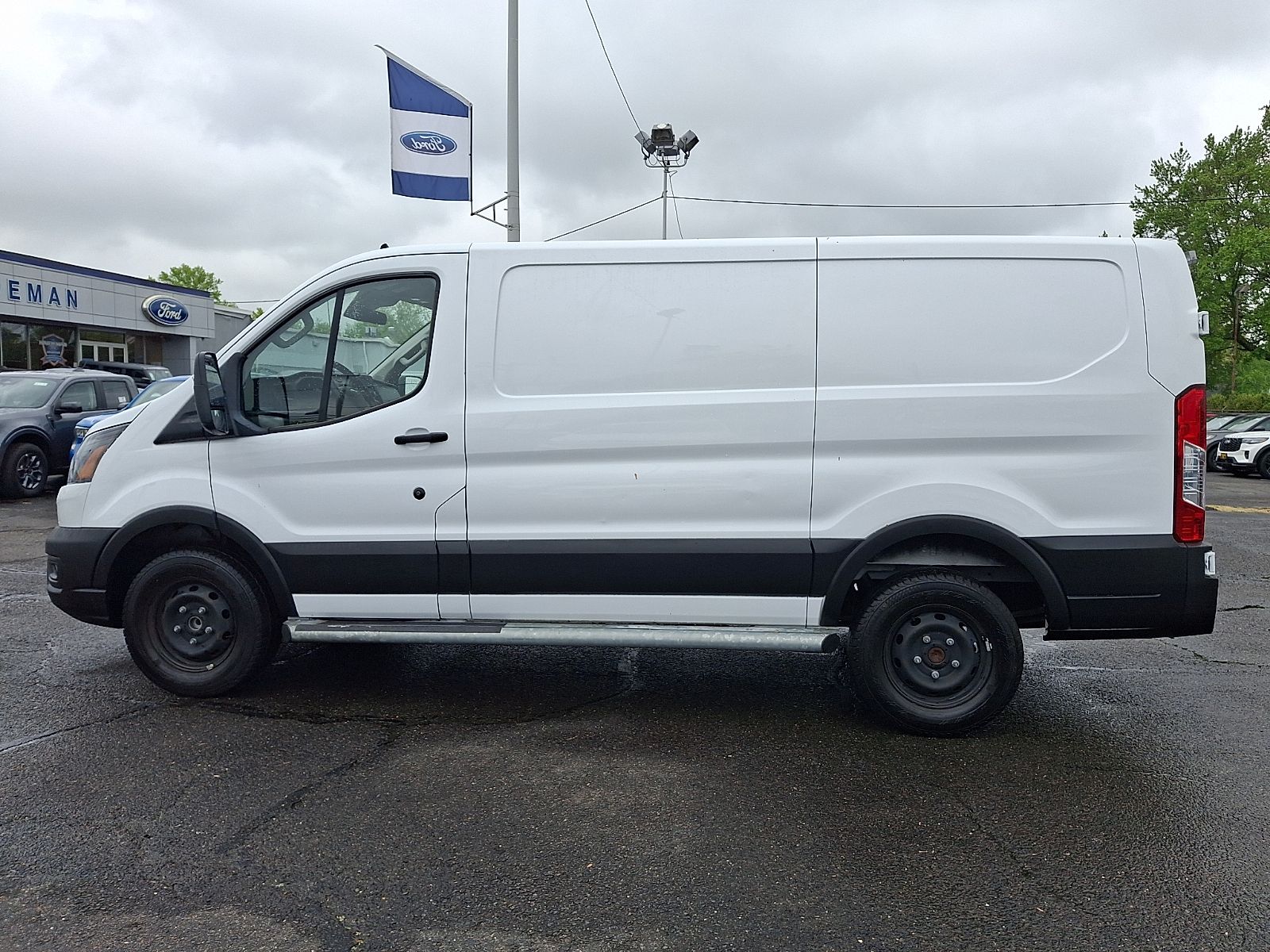 Used 2024 Ford Transit 250 - photo 23